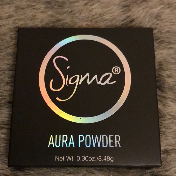 Sigma makeup bundle - Picture 5 of 8